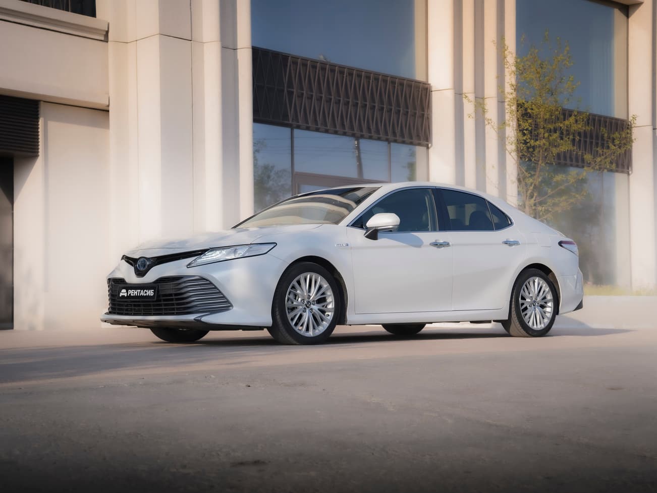 Toyota Camry Hybrid 2018